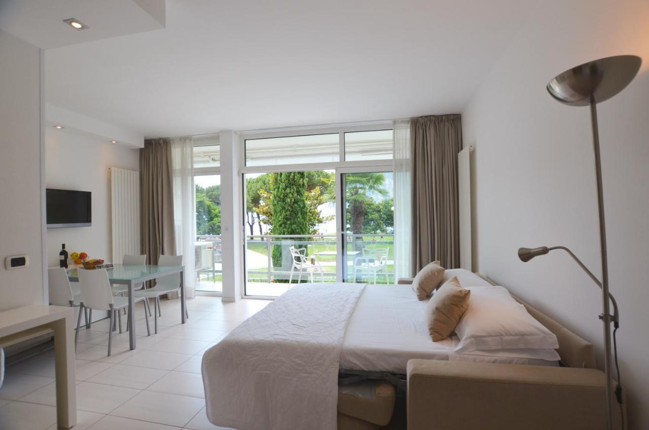 Club Nautico - Phoenix Studio Lake View Riva del Garda Ngoại thất bức ảnh