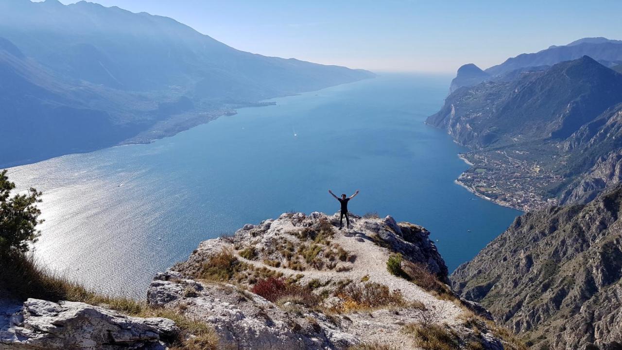 Club Nautico - Phoenix Studio Lake View Riva del Garda Ngoại thất bức ảnh